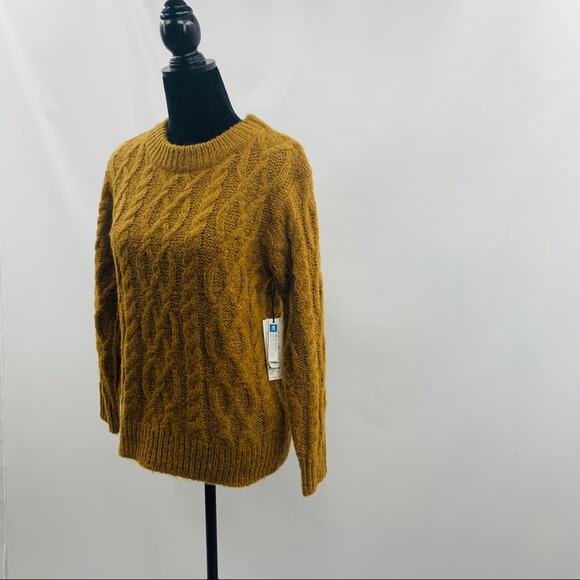 Treasure Bond Tan Dale Sparkle Cable Knit Sweater - Picture 5 of 10